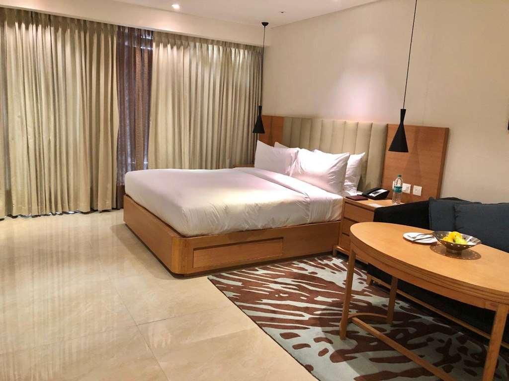 Hotel Oakwood Residencia Prestige Whitefield Bangalore Habitación foto
